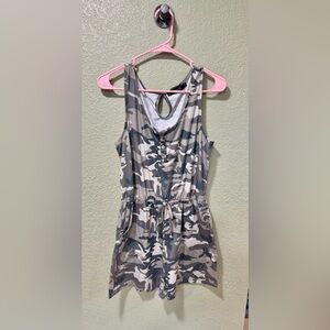 Stylish Camouflage Sleeveless Romper